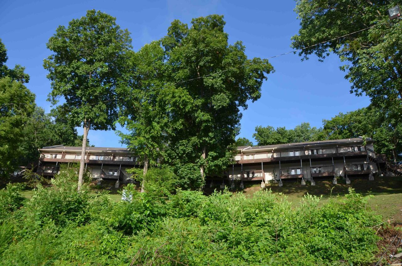 The Retreat At Center Hill Lake Hotel Silver Point Exterior photo